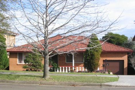 36 Berry St, Prairiewood, NSW 2176