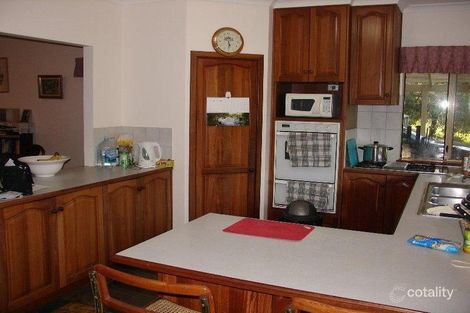 Property photo of 421 Oates Road Tutunup WA 6280