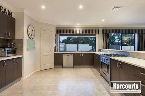 Property photo of 11 Coach House Lane Beaconsfield VIC 3807