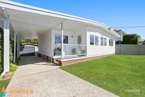 43 Eighth Ave, Toukley, NSW 2263