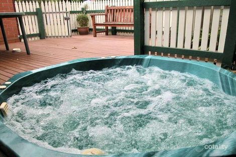 Property photo of 3 Cinerea Glade Langwarrin VIC 3910