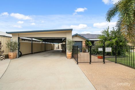 Property photo of 2 Coombs Court Emerald QLD 4720