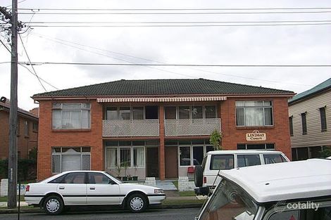 Property photo of 2/11 Carl Street Woolloongabba QLD 4102