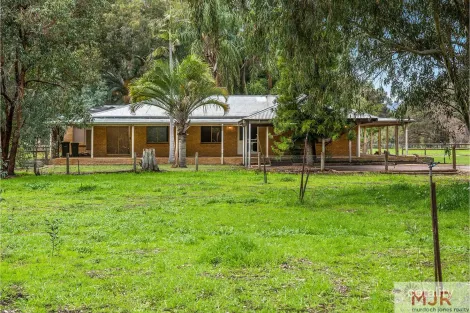 264 Hopkinson Rd, Darling Downs, WA 6122