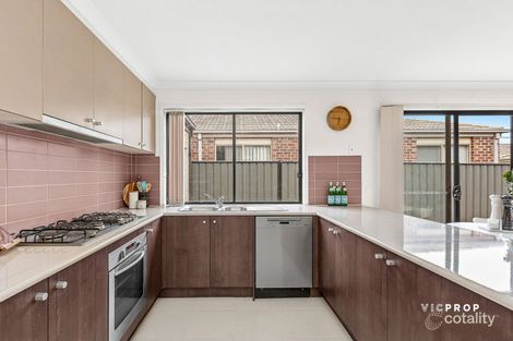 Property photo of 24 Tanner Mews Point Cook VIC 3030