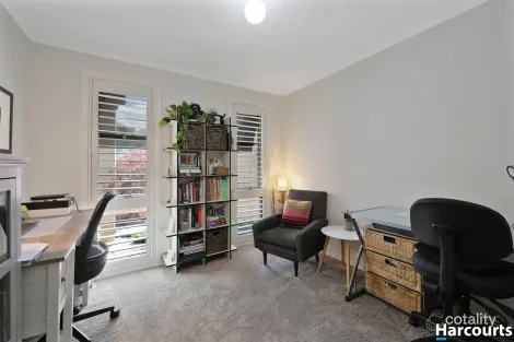 Property photo of 11 Silverback Place Leongatha VIC 3953