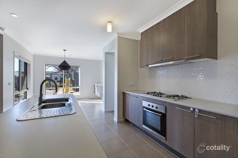 Property photo of 37 The Avenue Sunbury VIC 3429