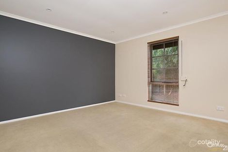 Property photo of 4 Lorikeet Court Happy Valley SA 5159
