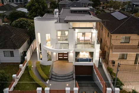 96 Rawson Rd, Greenacre, NSW 2190