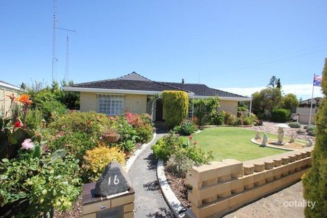 16 Hughes Ave, Moonta Bay, SA 5558