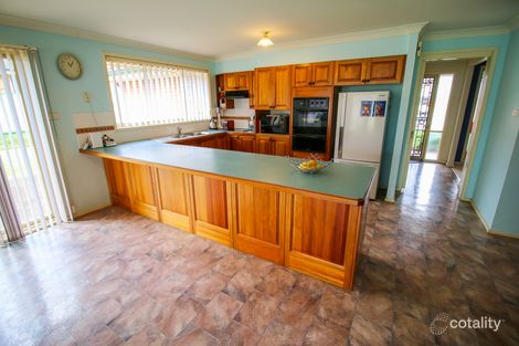 Property photo of 42 Casey Drive Hunterview NSW 2330