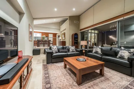 Property photo of 5 Quadrangle Place Nedlands WA 6009