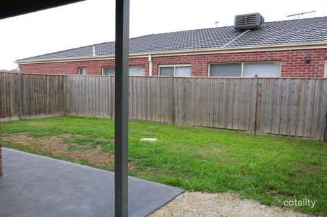 Property photo of 3 Keats Way Fraser Rise VIC 3336