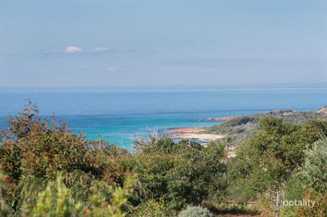 Property photo of 28 Carnarvon Castle Drive Eagle Bay WA 6281