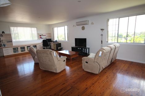 Property photo of 27 Ritchie Crescent Taree NSW 2430