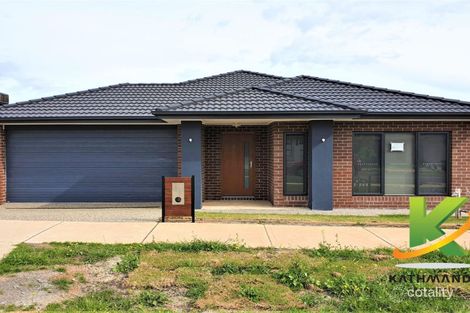 Property photo of 77 Wimbledon Boulevard Strathtulloh VIC 3338