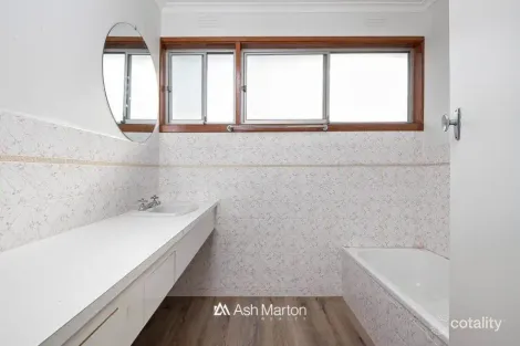 Property photo of 35 Wangarra Road Frankston VIC 3199