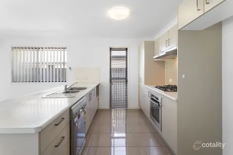 Property photo of 4 Hume Circuit Warner QLD 4500
