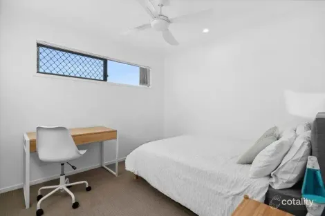 Property photo of 4 Farley Street Baringa QLD 4551