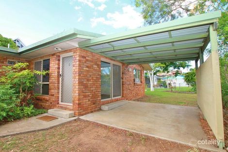 2/384 Feez St, Norman Gardens, QLD 4701