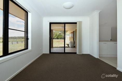Property photo of 12 Rosella Gardens Drive Meringandan West QLD 4352