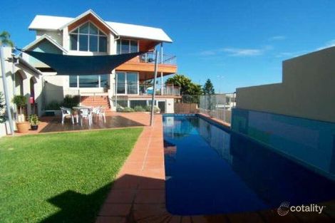 Property photo of 4 Belhus Drive Trigg WA 6029