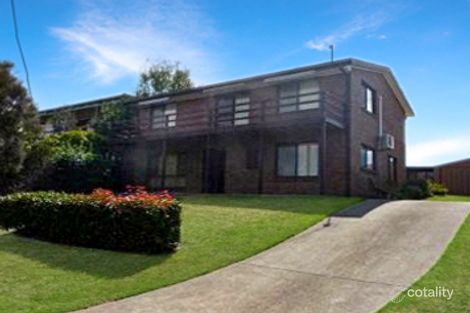 5 Uplands Ave, Lakes Entrance, VIC 3909