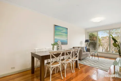 Property photo of 19 Whittens Lane Doncaster VIC 3108