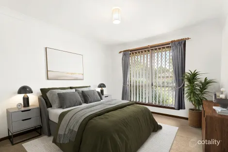 Property photo of 93 Barton Street Oak Flats NSW 2529