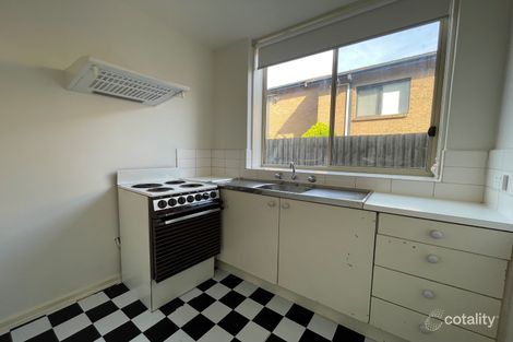 2/51 Westbury St, St Kilda East, VIC 3183