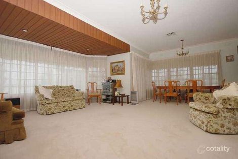 Property photo of 34 Lakeside Drive Lake Albert NSW 2650