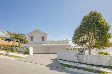 2/75 Southern Cross Pde, Sunrise Beach, QLD 4567