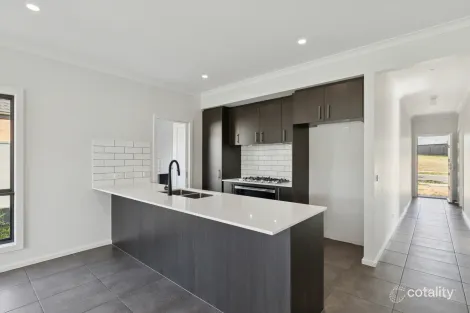 Property photo of 52 Delma Crescent Seymour VIC 3660