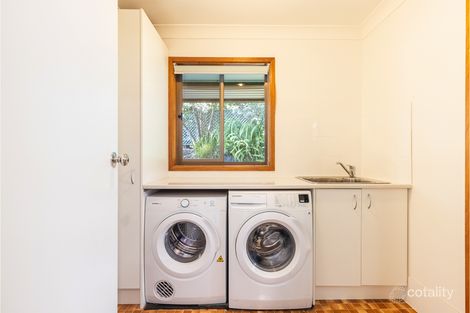 Property photo of 1 Flannel Flower Fairway Shoal Bay NSW 2315