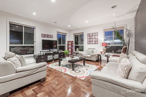 Property photo of 27 Statesman Avenue Roxburgh Park VIC 3064