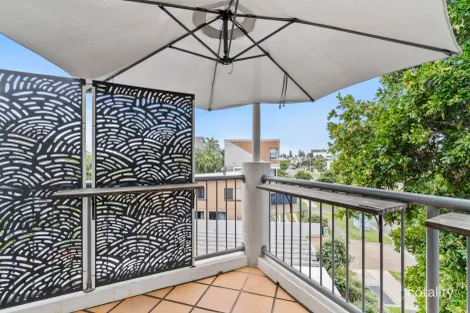 15/100 Petrel Ave, Mermaid Beach, QLD 4218