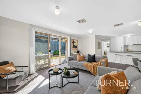 Property photo of 10 The Glenn Morphett Vale SA 5162