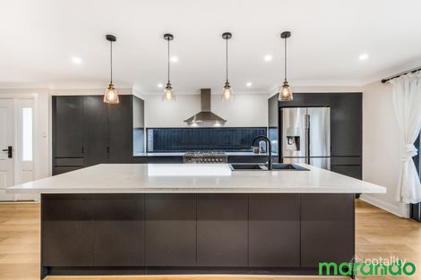 Property photo of 9 Merlot Place Edensor Park NSW 2176