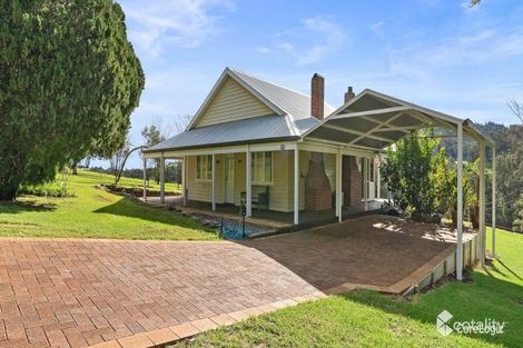 Property photo of 405 Collie River Road Burekup WA 6227