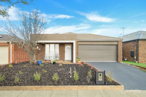 38 Mayesbrook Rd, Manor Lakes, VIC 3024