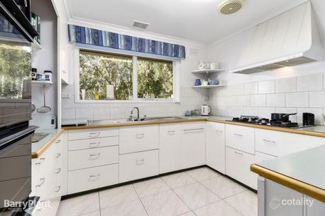 Property photo of 2 Dorothy Street Croydon VIC 3136