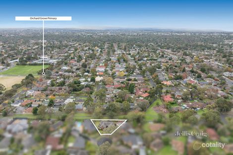 Property photo of 18 Chamberlin Court Blackburn South VIC 3130