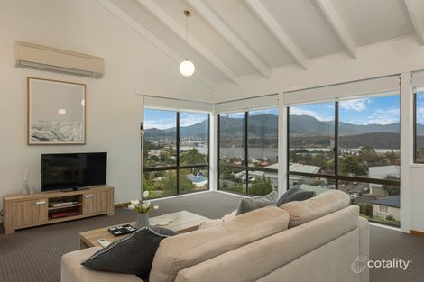 Property photo of 28 Loinah Crescent Montagu Bay TAS 7018