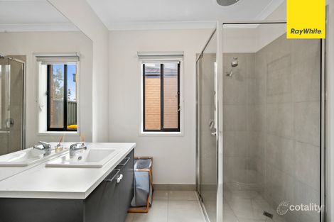 Property photo of 58 Runcorn Crescent Strathtulloh VIC 3338