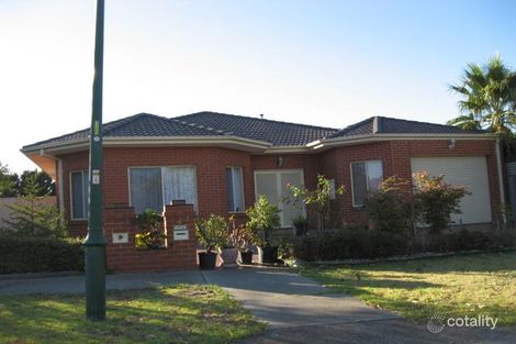 4 Tormorvey Ave, Hillside, VIC 3037