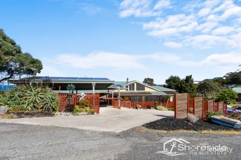 27a Mcrae St, Lakes Entrance, VIC 3909
