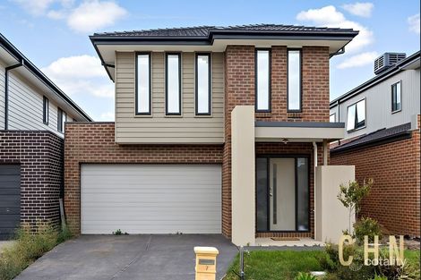 7 DINGO ST, POINT COOK, VIC 3030