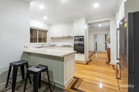 Property photo of 1/11 Fiander Avenue Glen Waverley VIC 3150