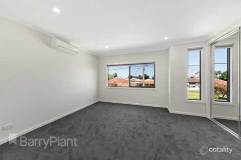 Property photo of 1/104 George Street St Albans VIC 3021