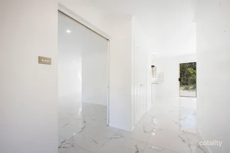 Property photo of 1 Heritage Park Close Waterview Heights NSW 2460